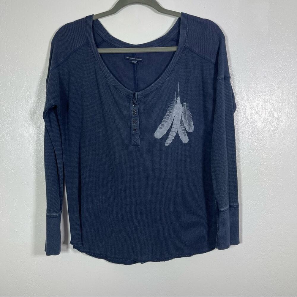 American Eagle Outfitters, Waffle Knit Henley Shirt. Size Small. Good used cond!